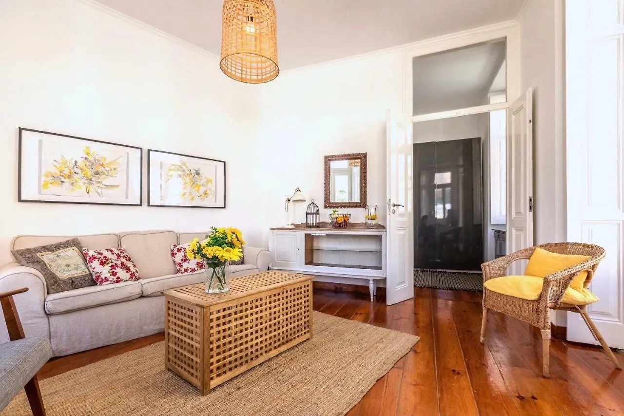 Spacious And Elegant Family Home - Bp1 Lisboa